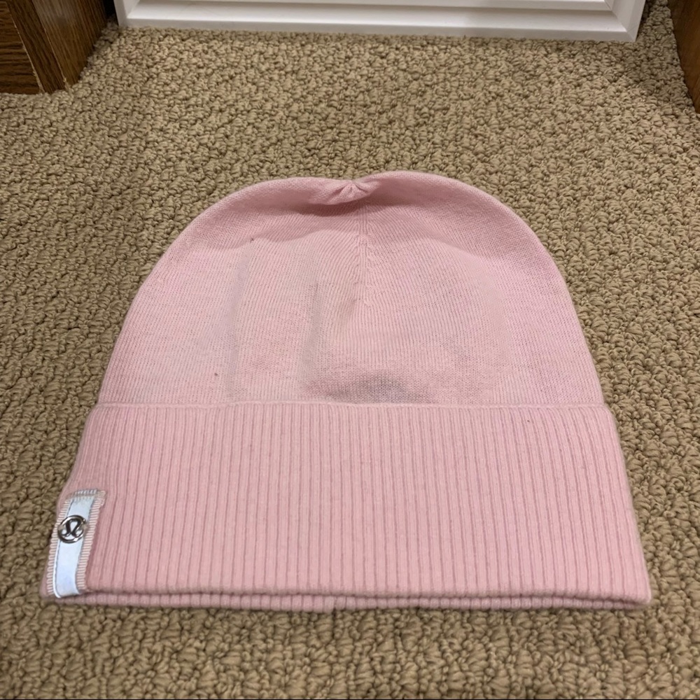 Pink lulu lemon beanie